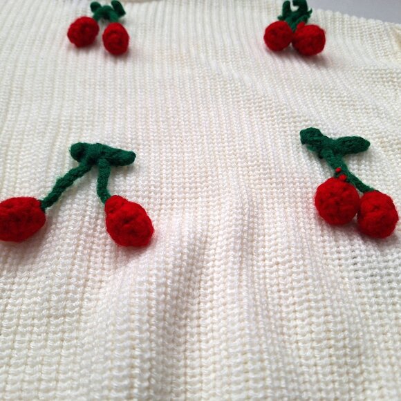 H&M Cherry Cropped Knit Sweater - Picture 4 of 8